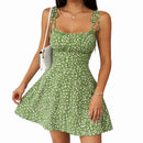 Vestido Curto Floral de Praia