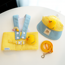 Conjunto Boné e Peitoral Patinho de Luxo para Pets - PetDuck Deluxe