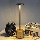 Luminária de Mesa Recarregável Sem Fio LumiTouch - Ilumine qualquer ambiente com liberdade e elegância