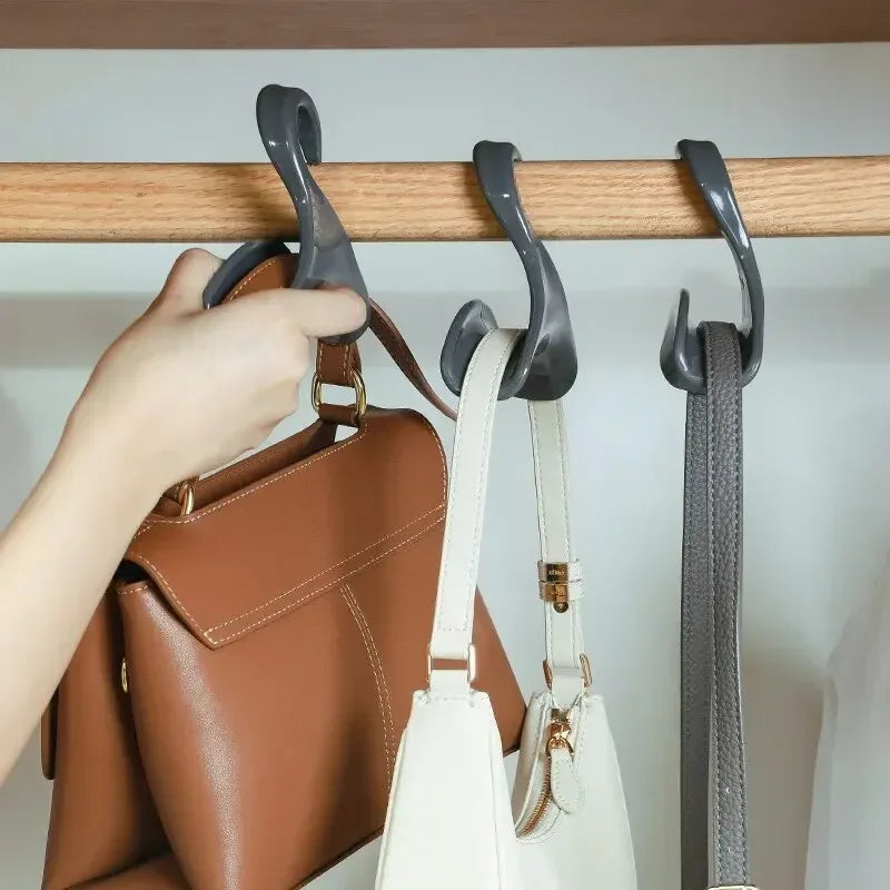 Loopy — o cuidado que traz praticidade e organização aos seus xodozinhos 🥰🧣👜 : bolsas, acessórios e tudo que você ama ter por perto