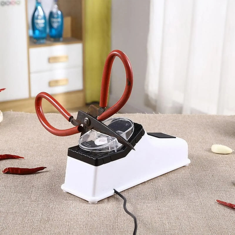 Afiador e Amolador Elétrico de Facas SharpMax - Facas sempre afiadas em segundos, com segurança e praticidade.